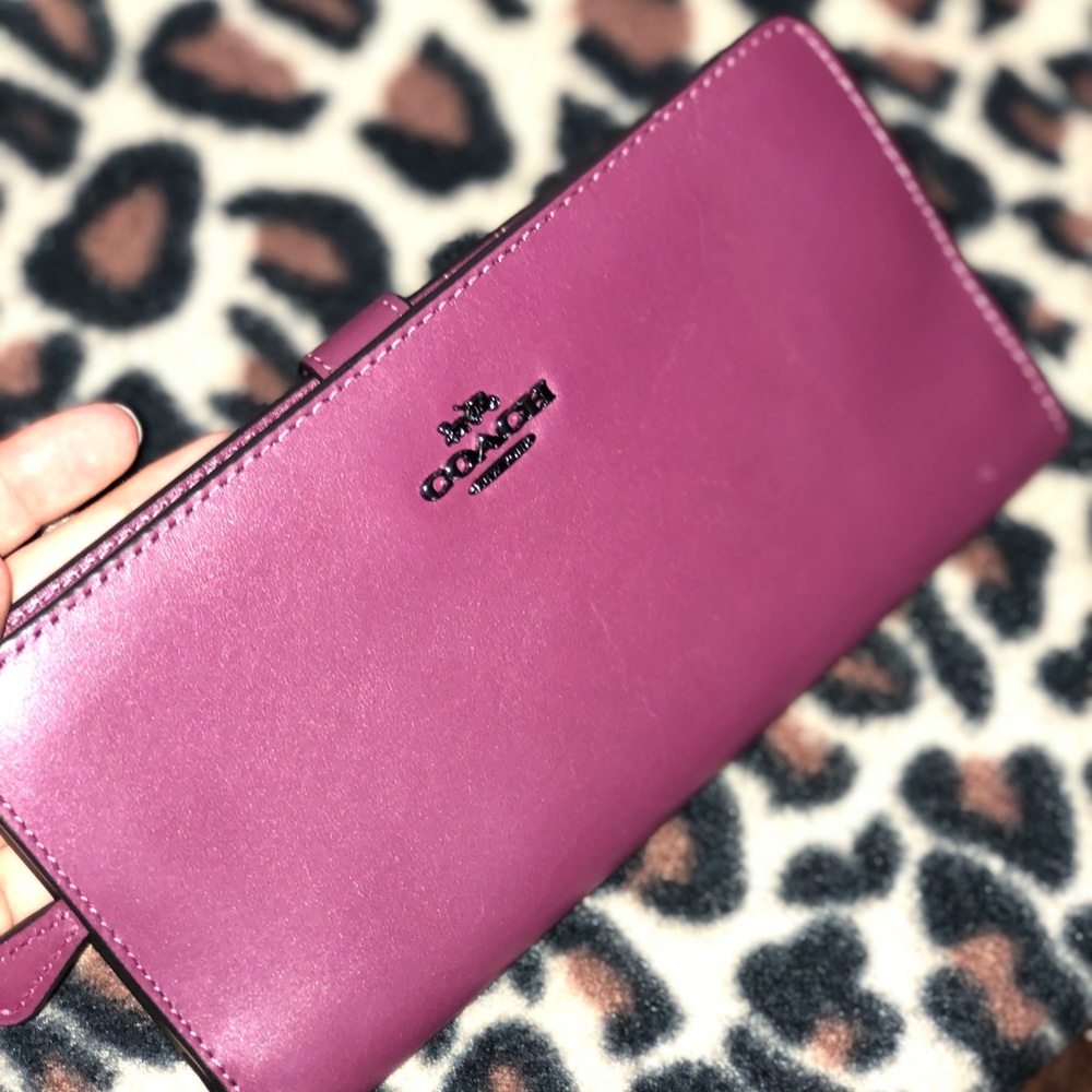 COACH skinny wallet